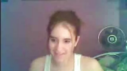 ชายคนหนึ่งแหย่แฟนสาวเลวทรามสองคน วีดีโอ สาว ใหญ่