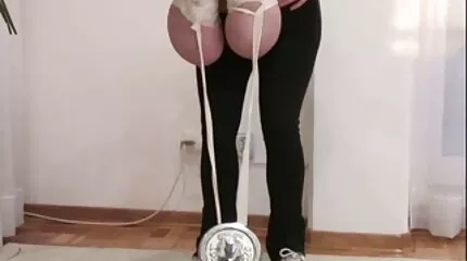 ลูกเลี้ยง fucks คลิป วีดีโอ หนัง xxx แม่เลี้ยงสีดำ