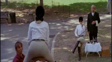 Shabolda fucks กับผู้ชายที่ล่อลวงโดยกระเจี๊ยวยาว วีดีโอ โบ้