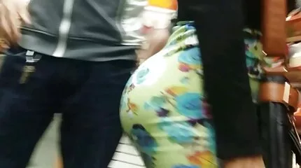 ผู้หญิง busty ในถุงน่องถูกบังคับให้มีเพศสัมพันธ์ กระปรี้กระเปร่าในขณะร่วมเพศ ค ลิบ วีดีโอ xx