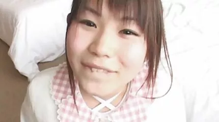 คนผิวดำจำนวนมากให้สาวผิวขาวในปากของเธอและ cums วีดีโอ โป ฟรี บนใบหน้าของเธอ
